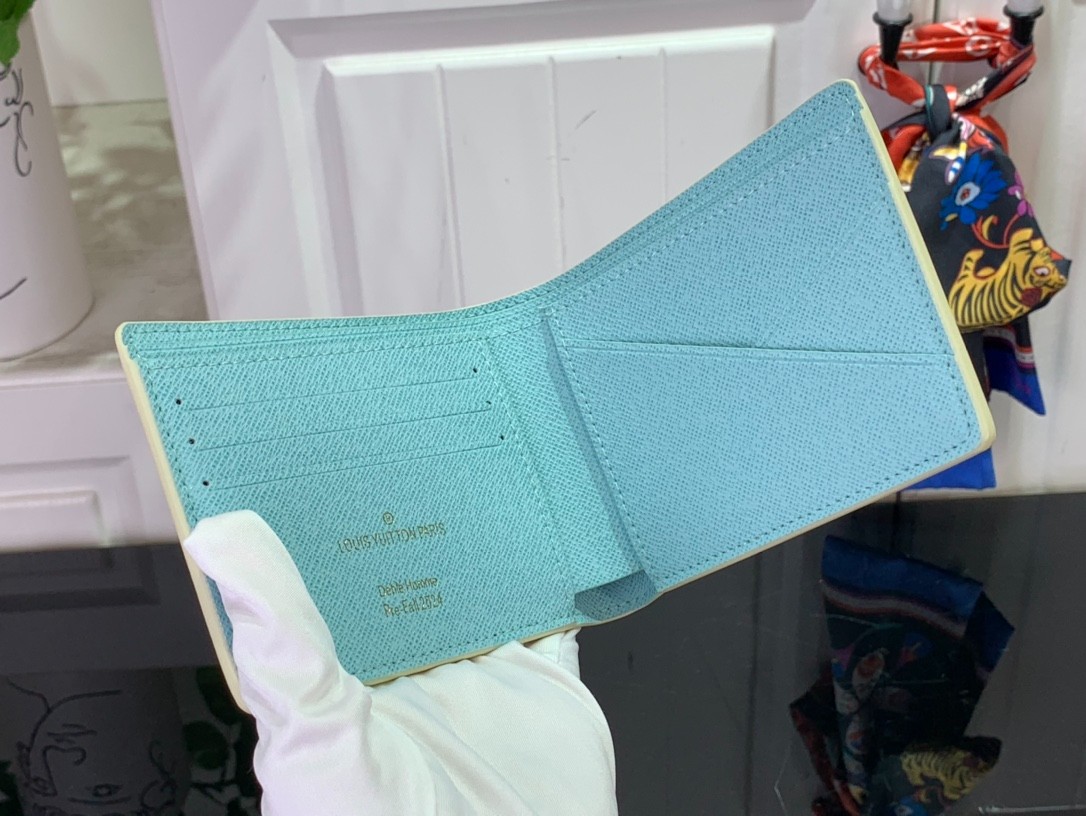 001 16123073 size 11.5x9x1.5cm