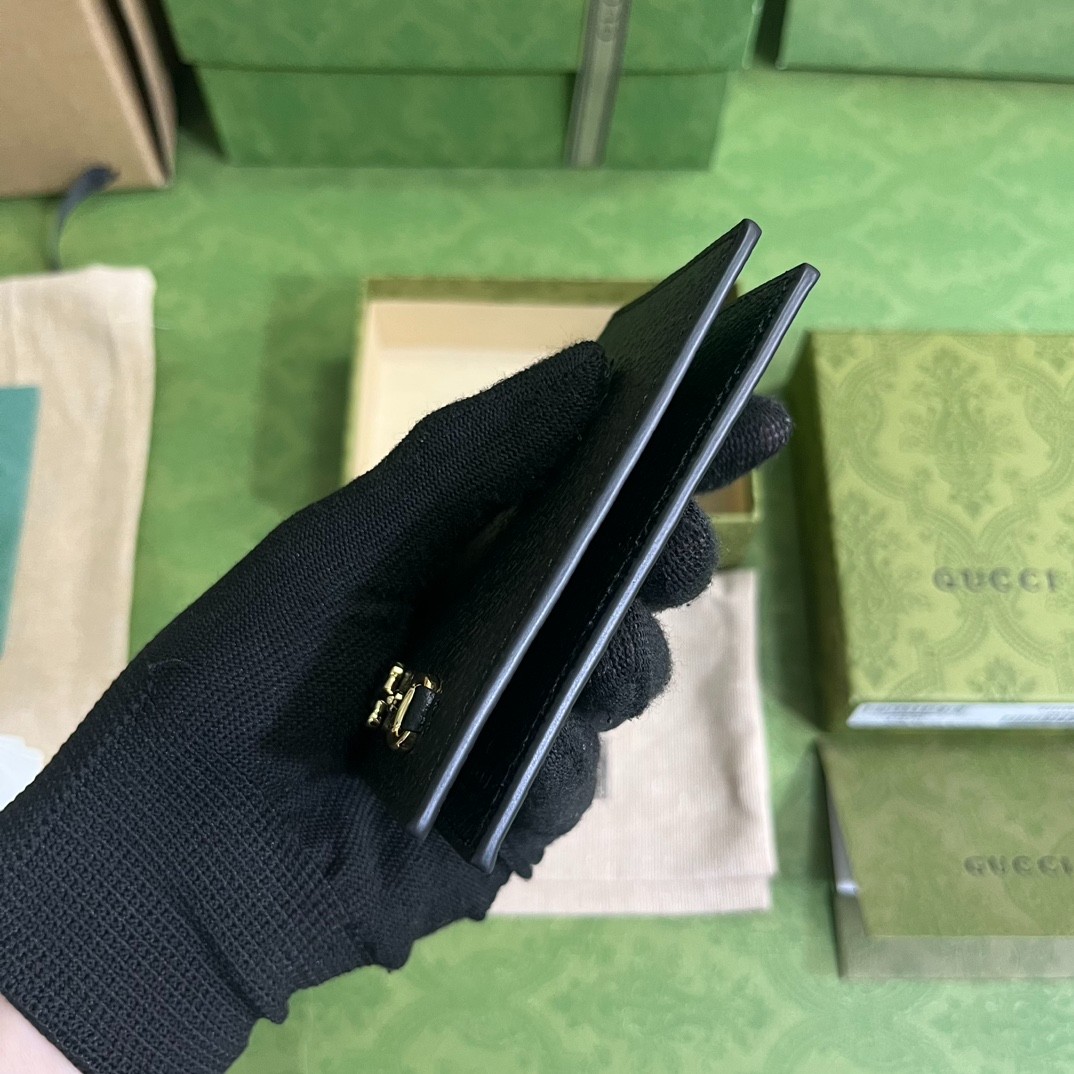 069 16123072 size 7x10.5cm