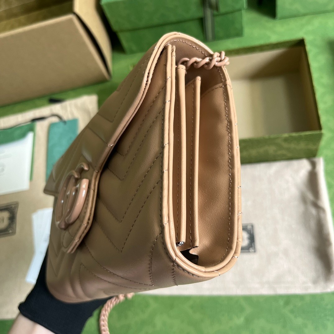 016 38123132 size 20x13x6cm