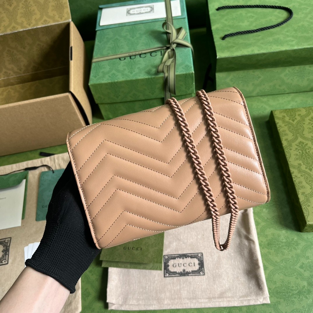 016 38123132 size 20x13x6cm