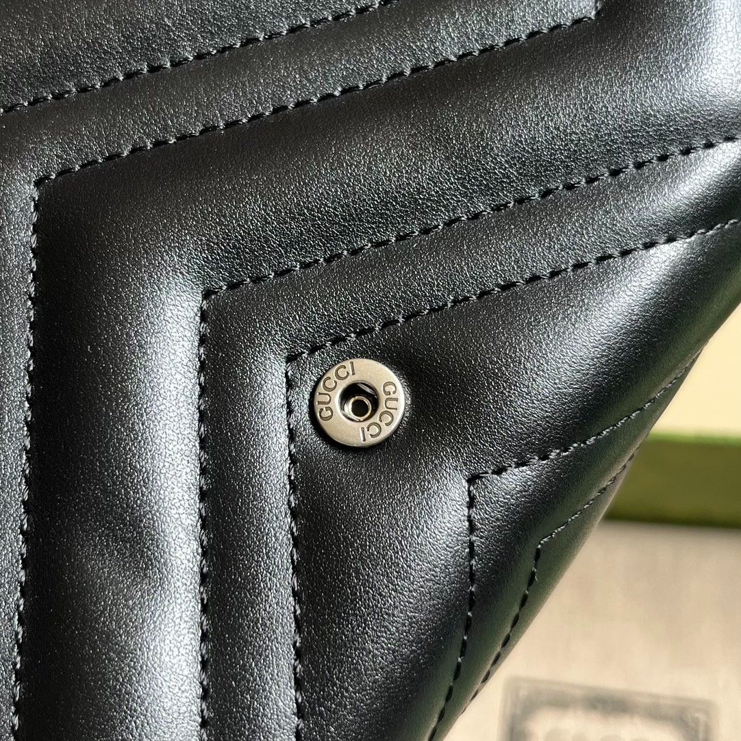 013 38123132 size 20x13x6cm