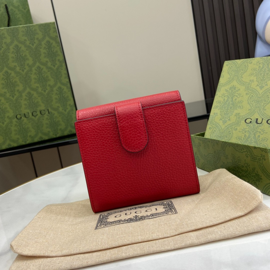 012 23123094 size 12.5x11x3cm