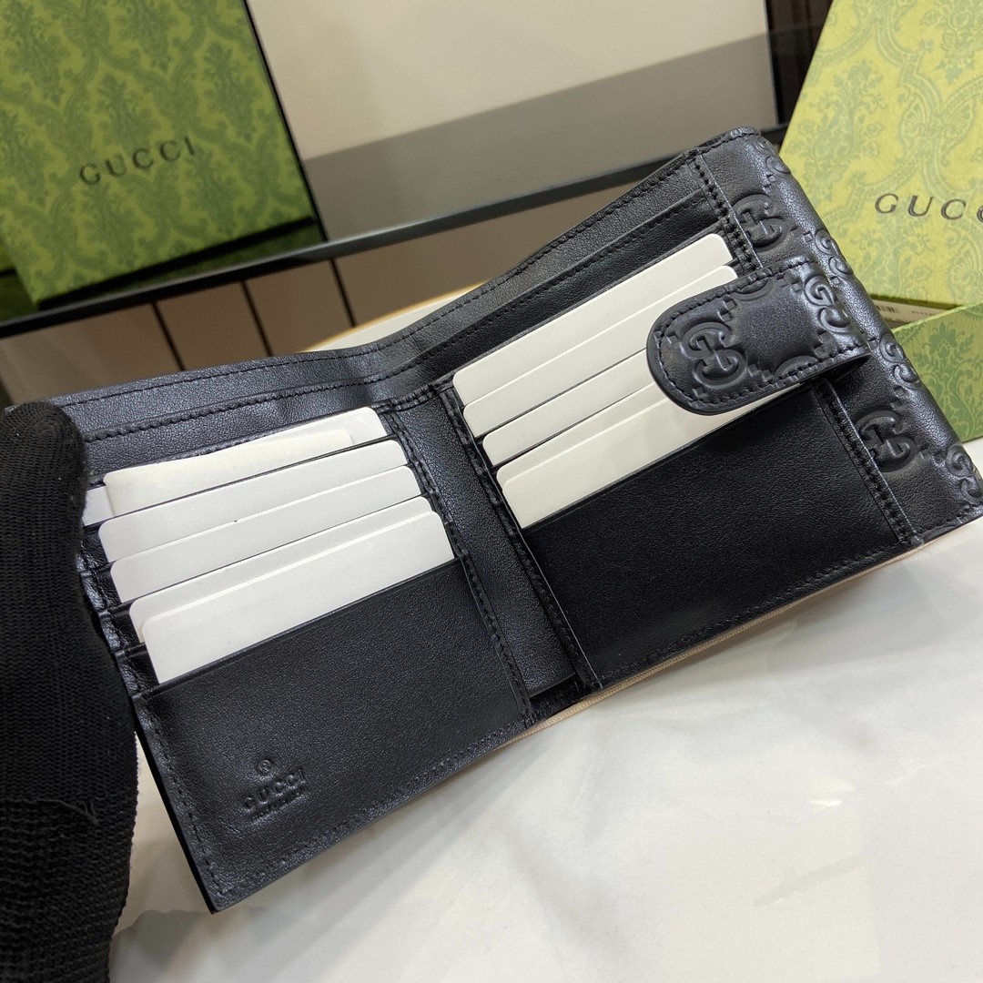 010 23123094 size 12.5x11x3cm