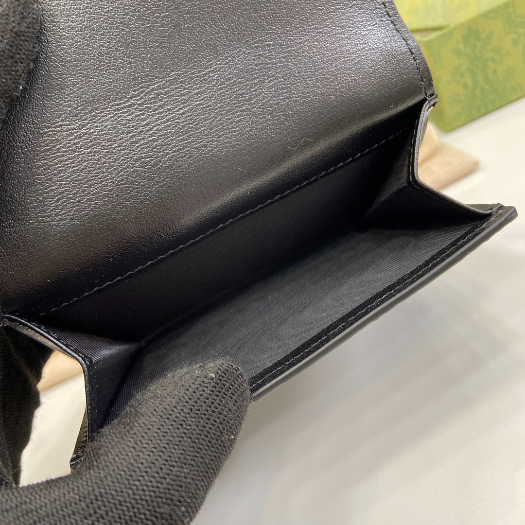 010 23123094 size 12.5x11x3cm