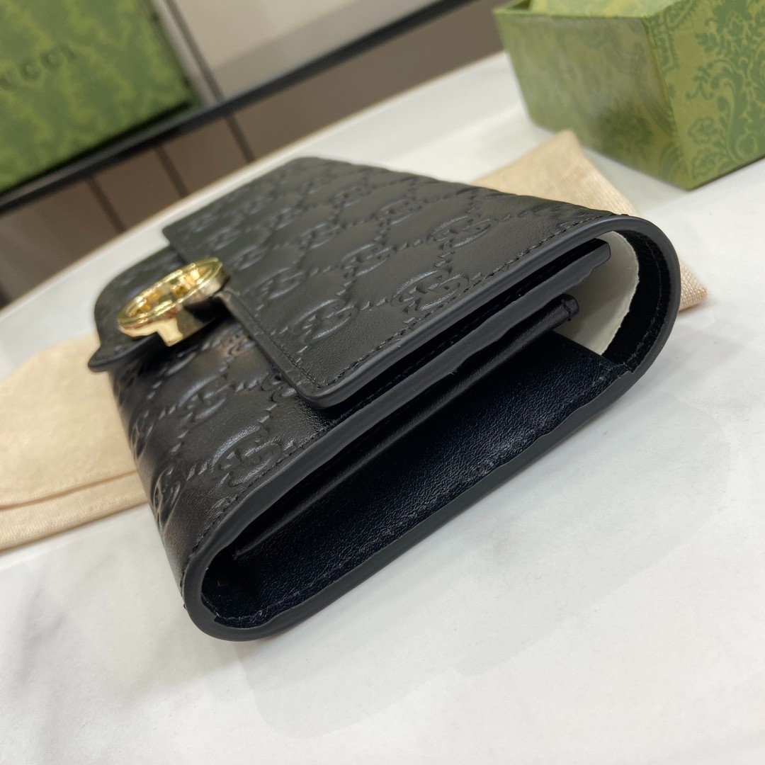007 24123096 size 19.5x11.5x3cm