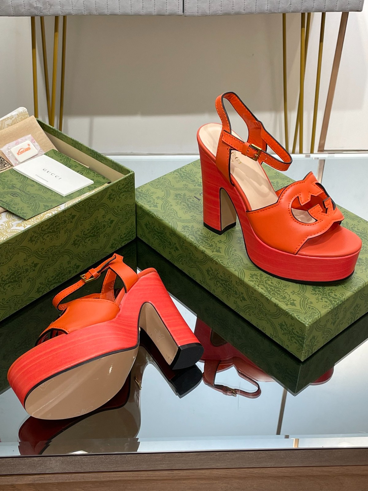 011 35123116 size 35-41