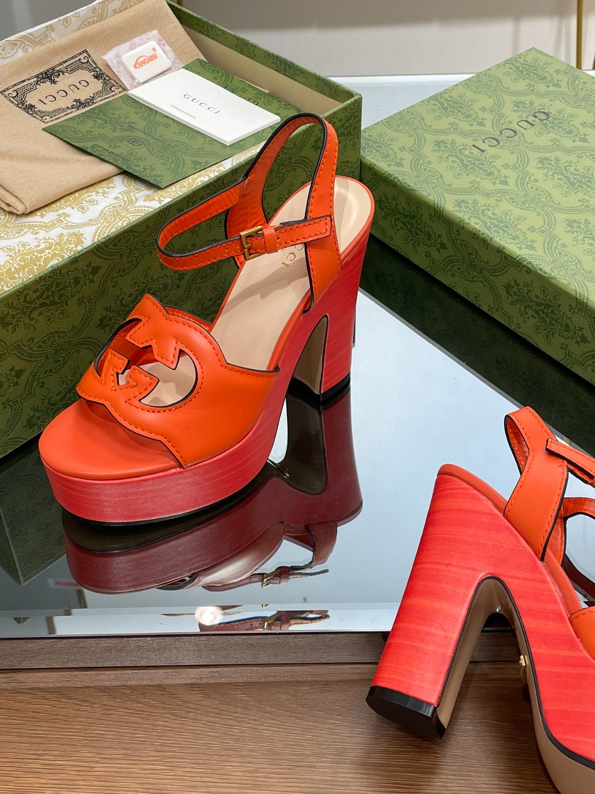 011 35123116 size 35-41
