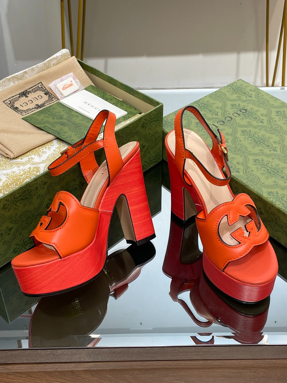 011 35123116 size 35-41