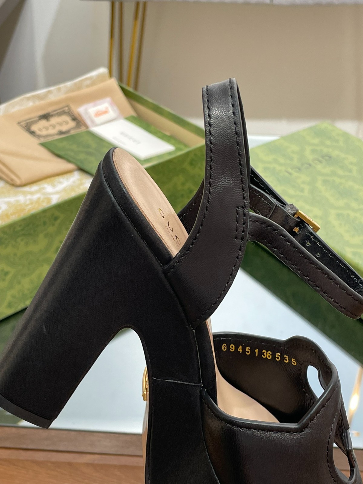 010 35123116 size 35-41