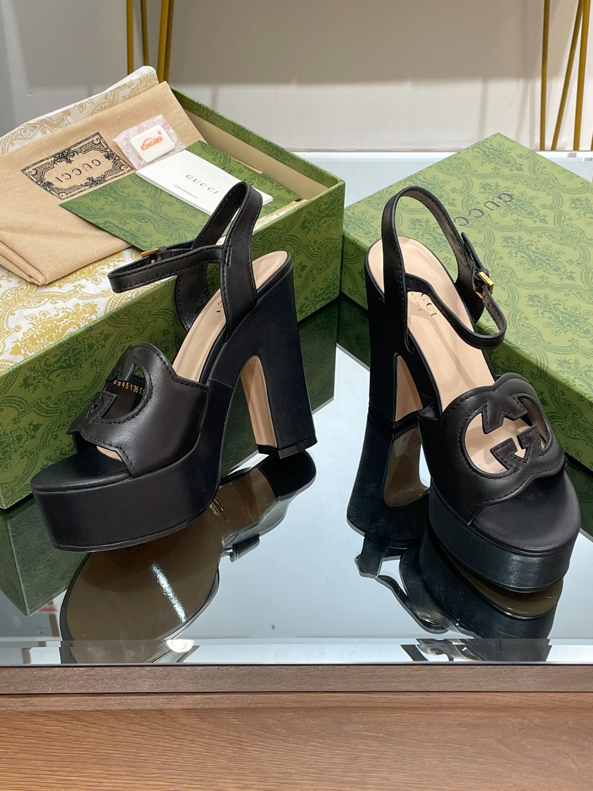 010 35123116 size 35-41