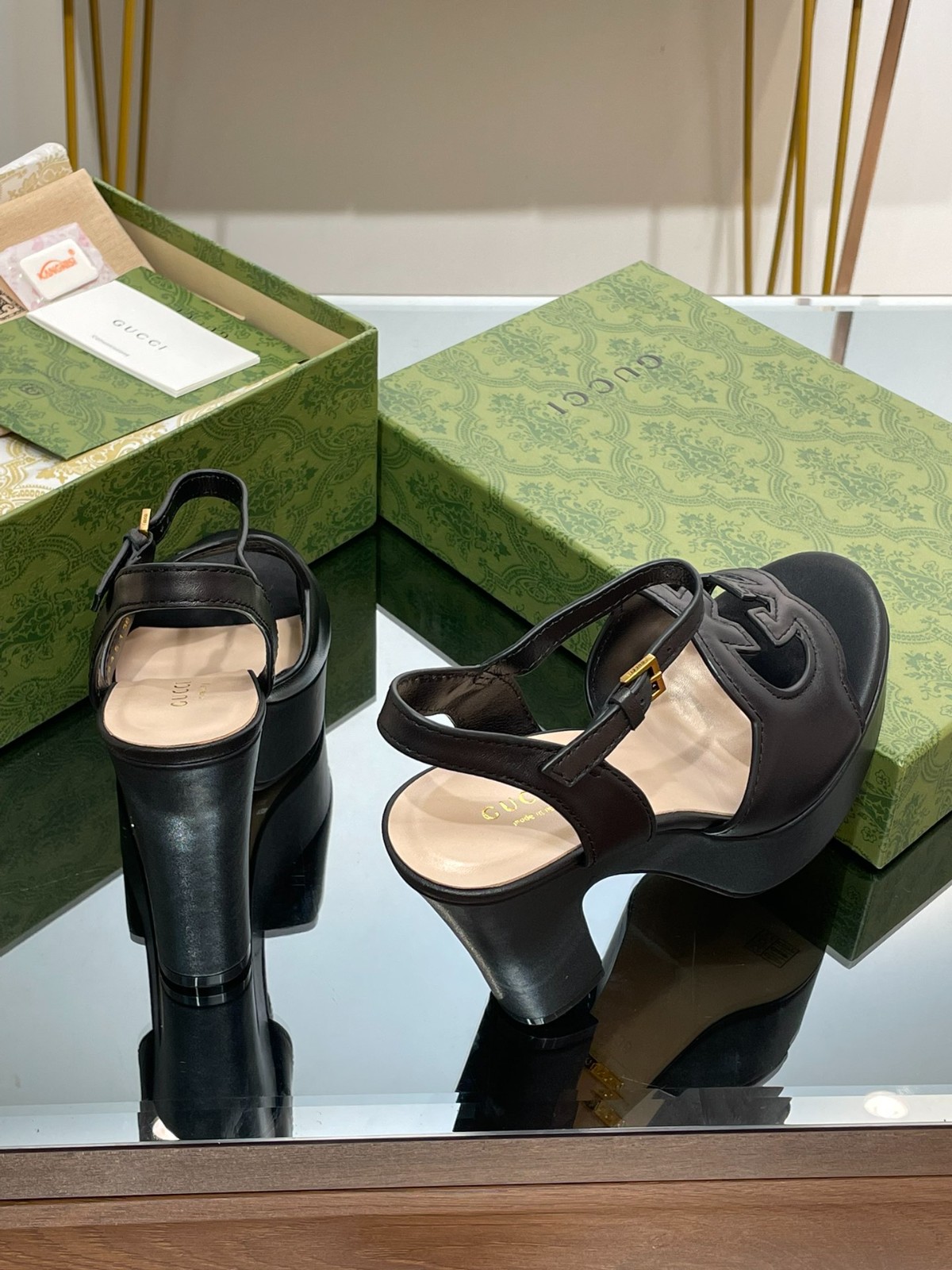 010 35123116 size 35-41