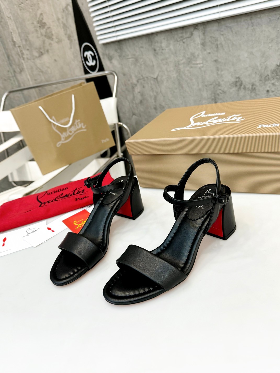 011 26123102 size 35-42