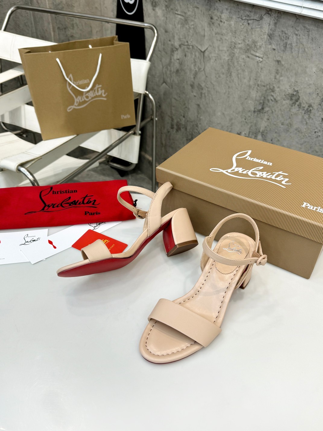 010 26123102 size 35-42