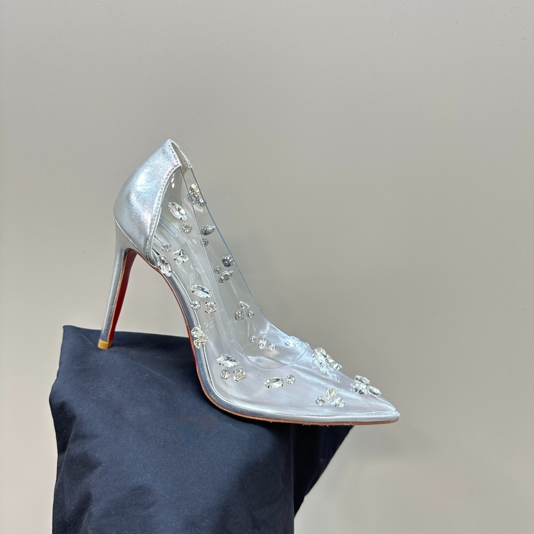 004 30123108 size 35-43