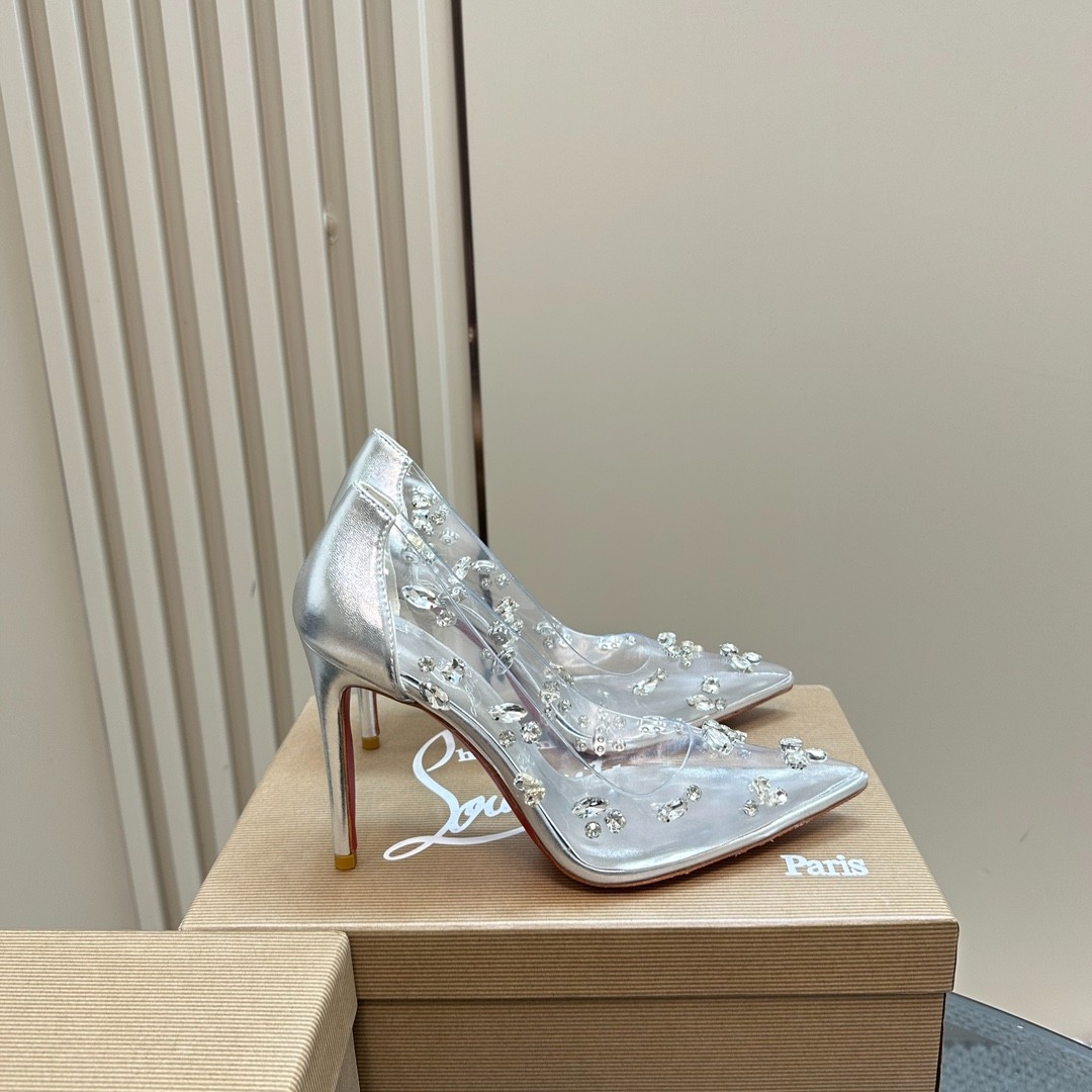 004 30123108 size 35-43