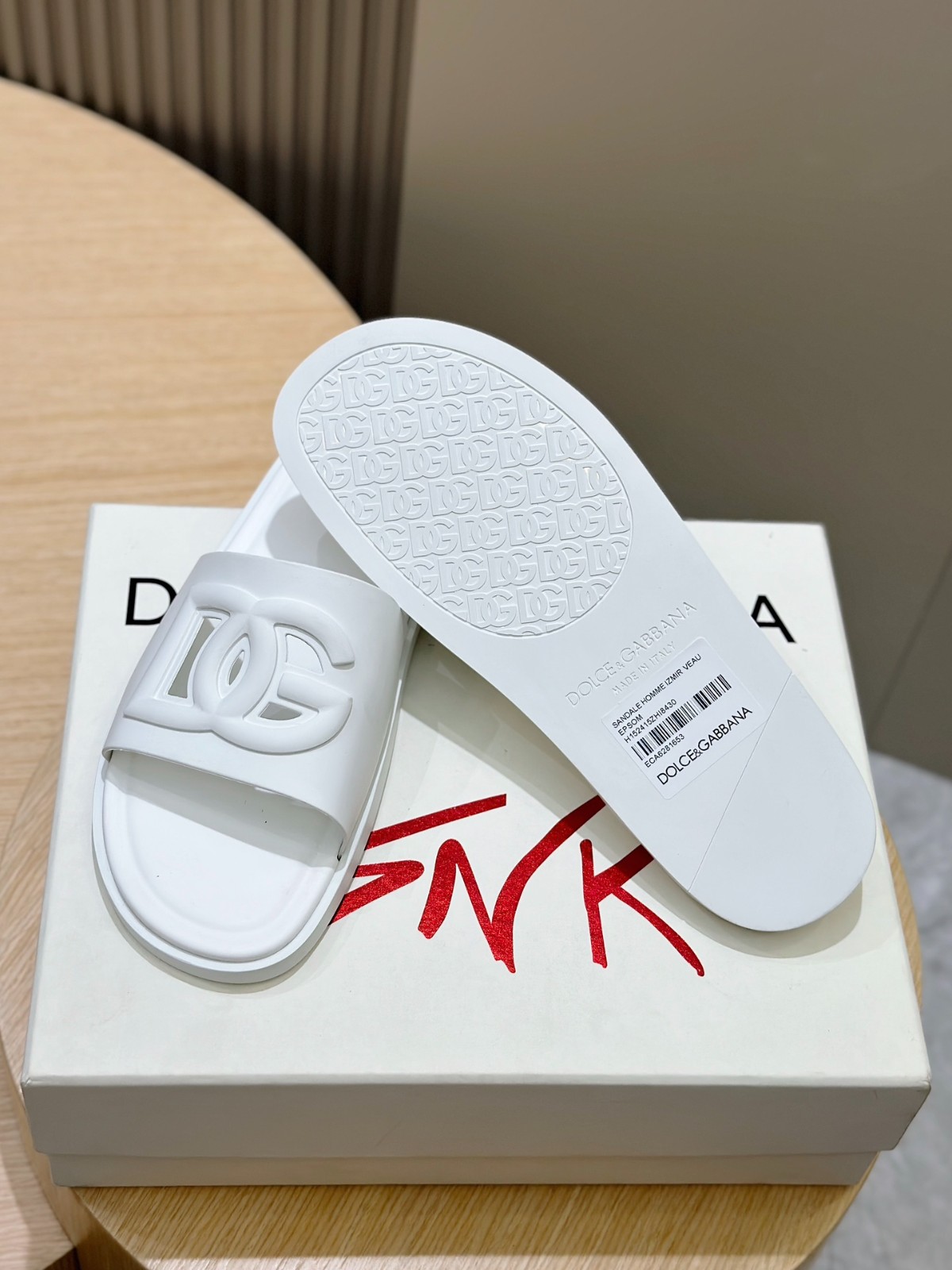 042 18123079 size 38-45
