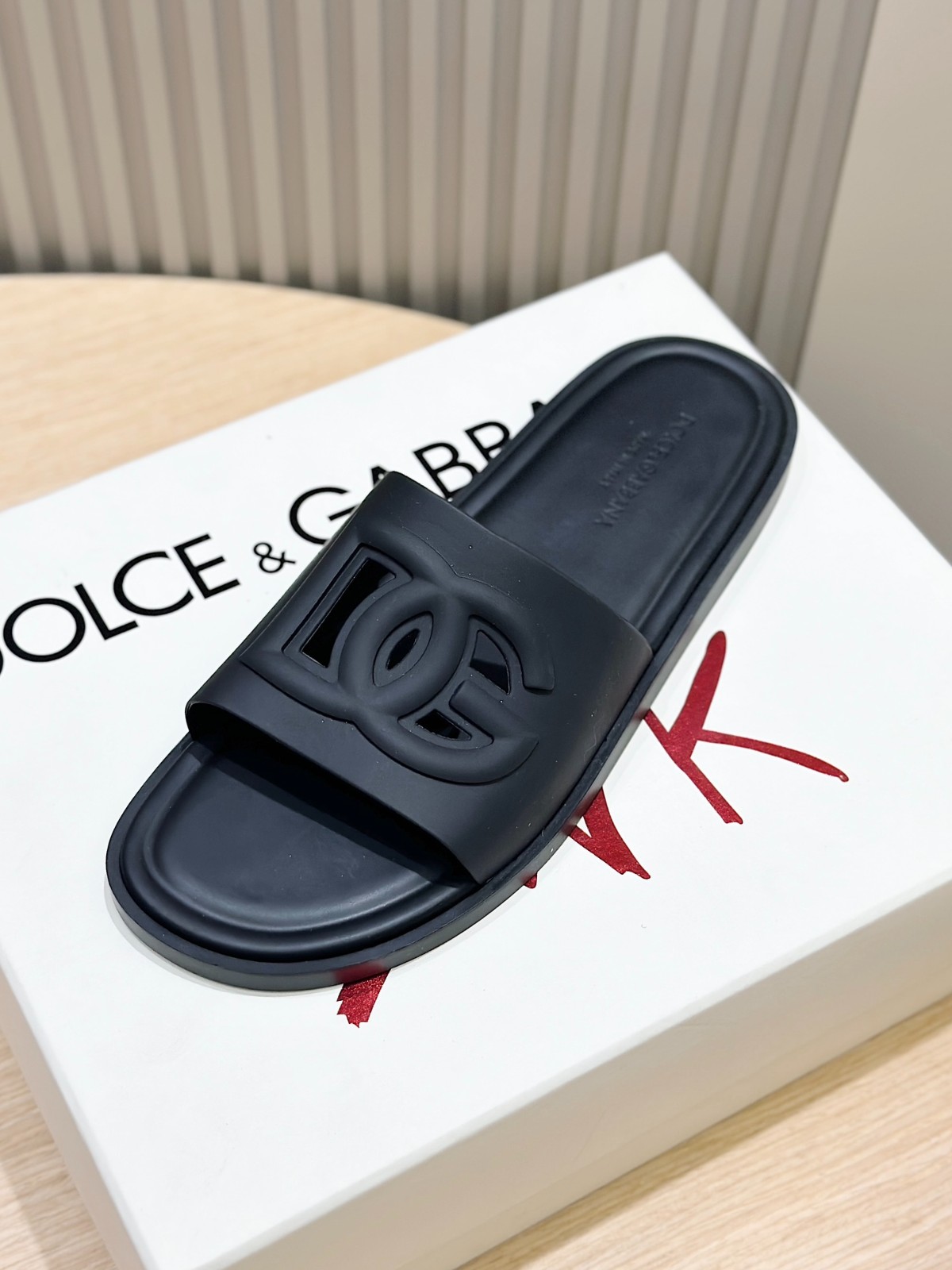040 18123079 size 38-45