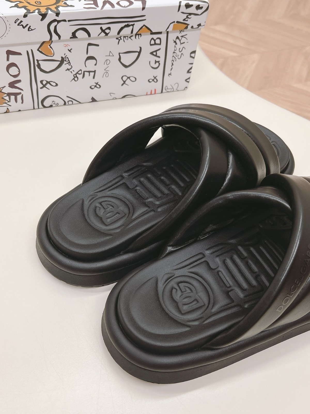 006 26123104 size 38-45
