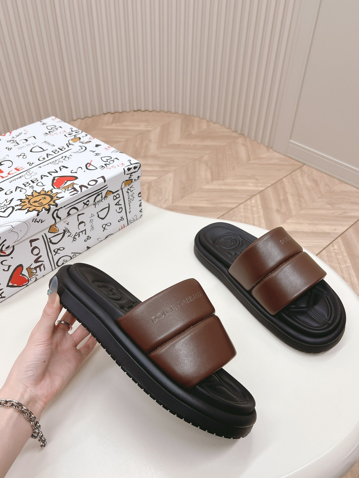001 26123104 size 38-45