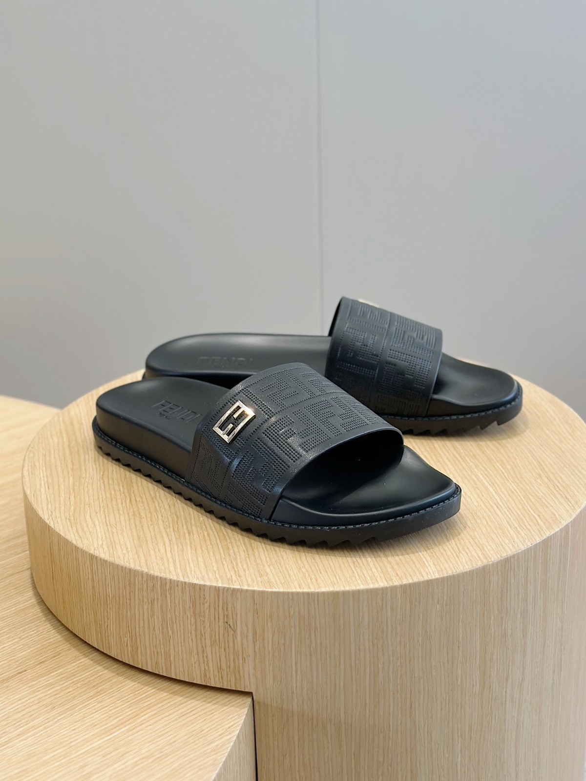 030 19123087 size 38-46