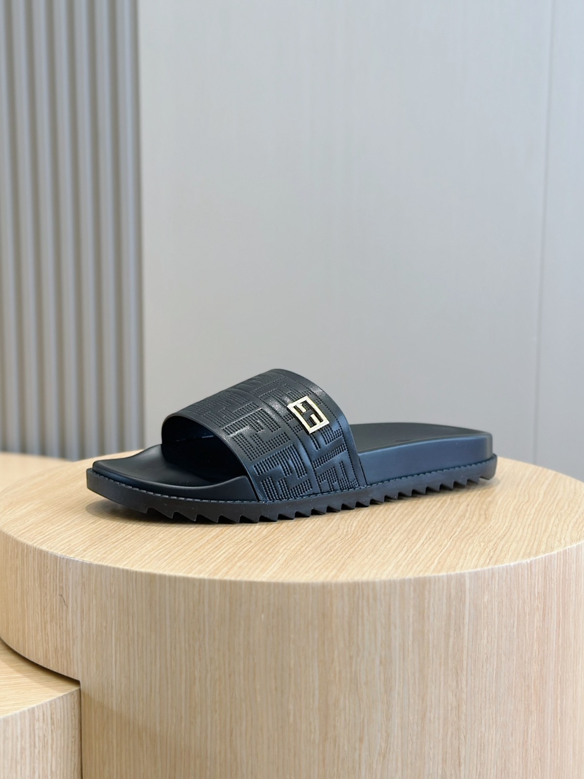 030 19123087 size 38-46