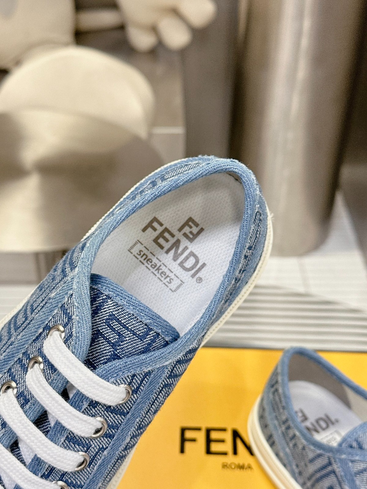 025 22123093 size 35-40