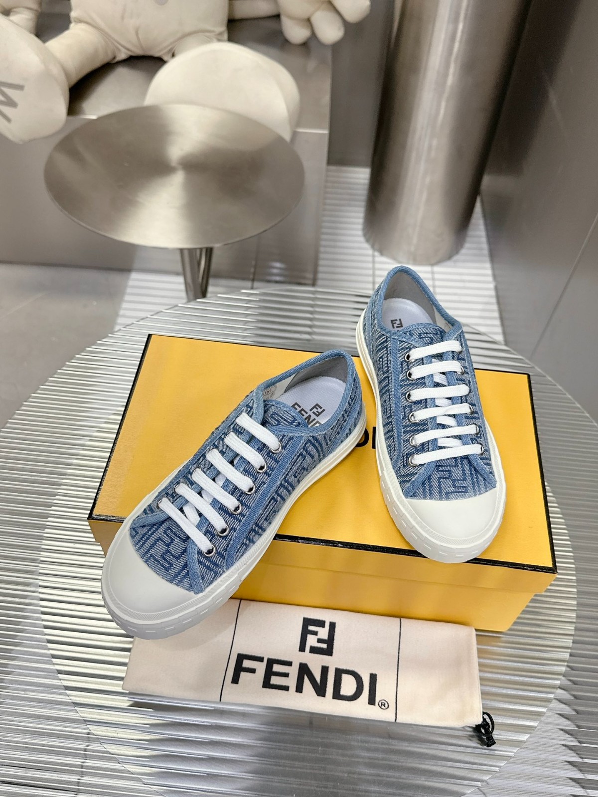 025 22123093 size 35-40