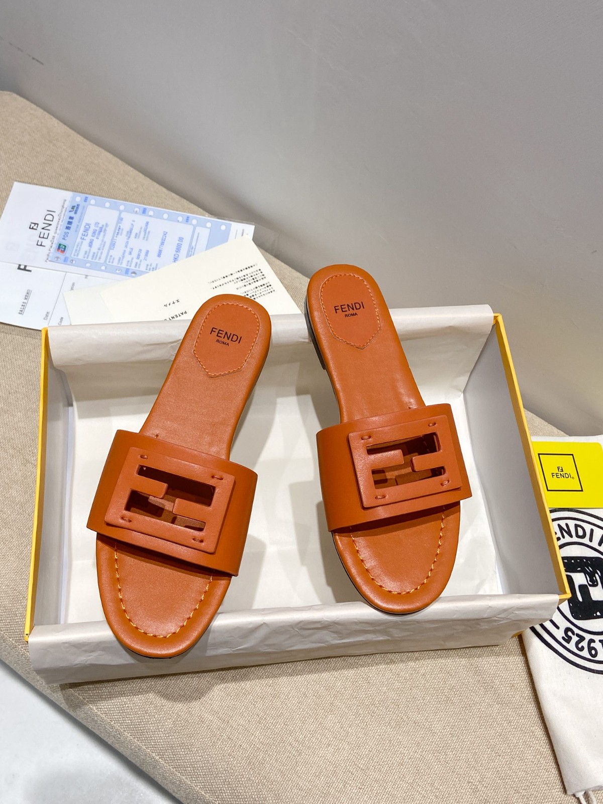 024 22123096 size 35-41