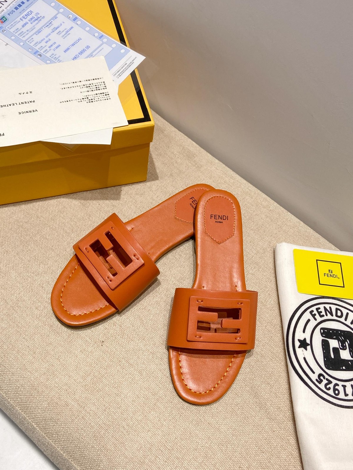 024 22123096 size 35-41