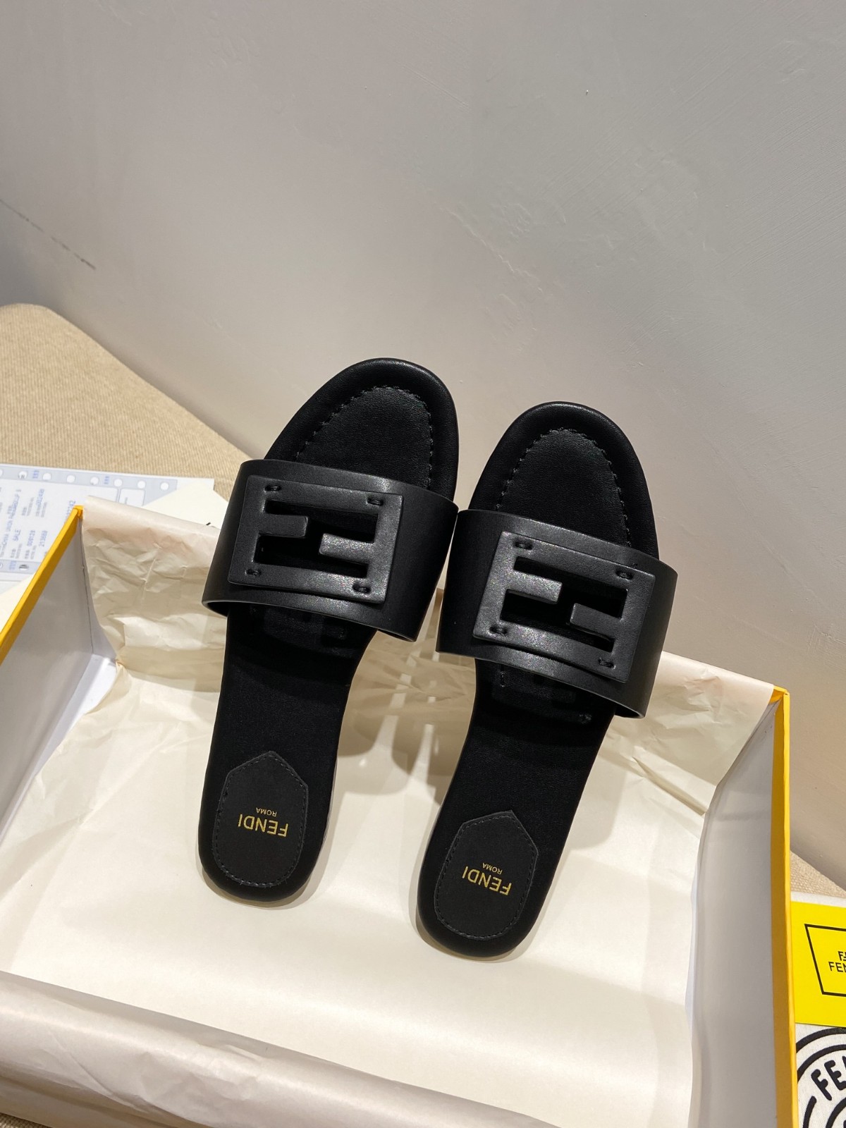 023 22123096 size 35-41