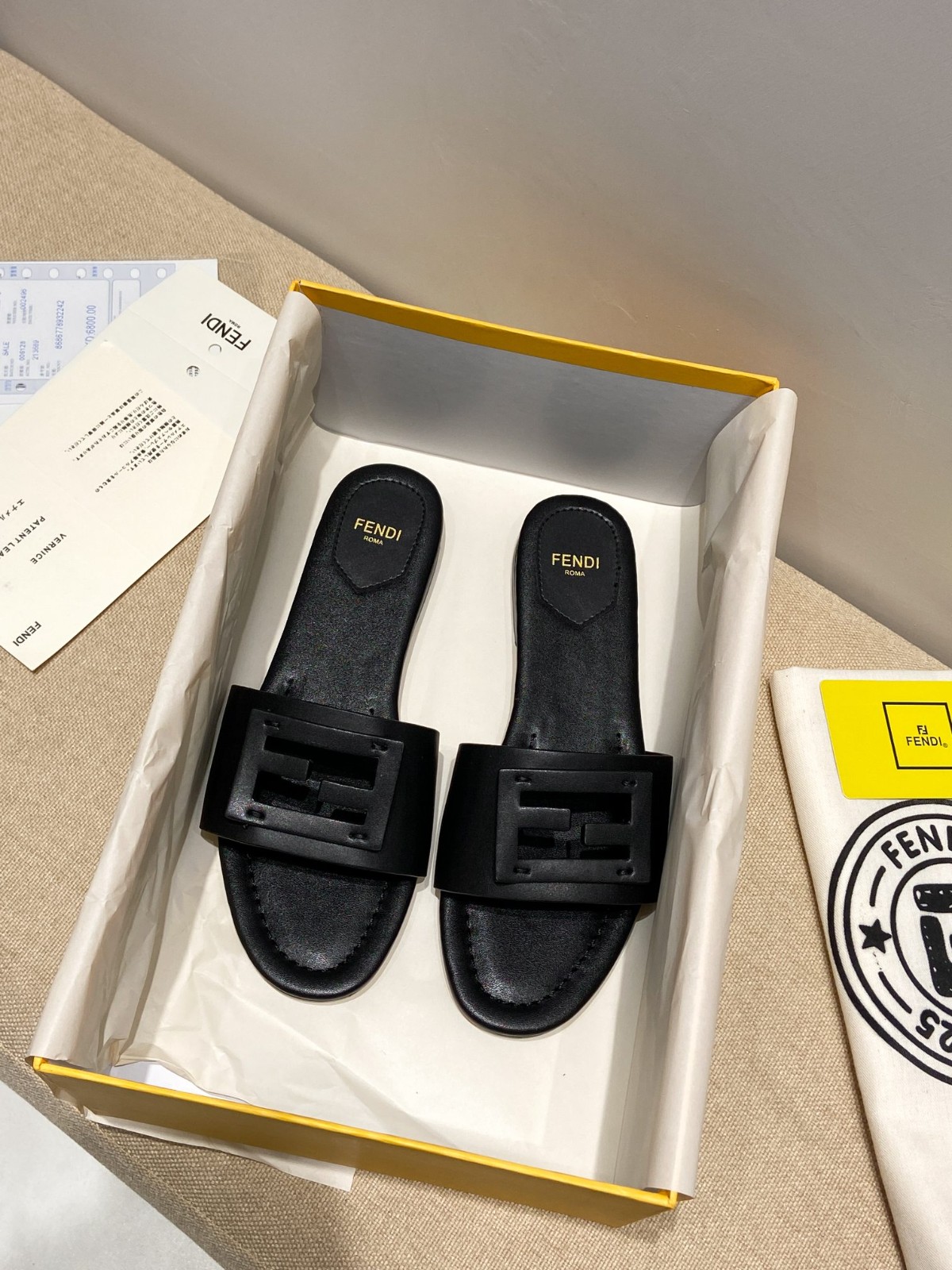 023 22123096 size 35-41