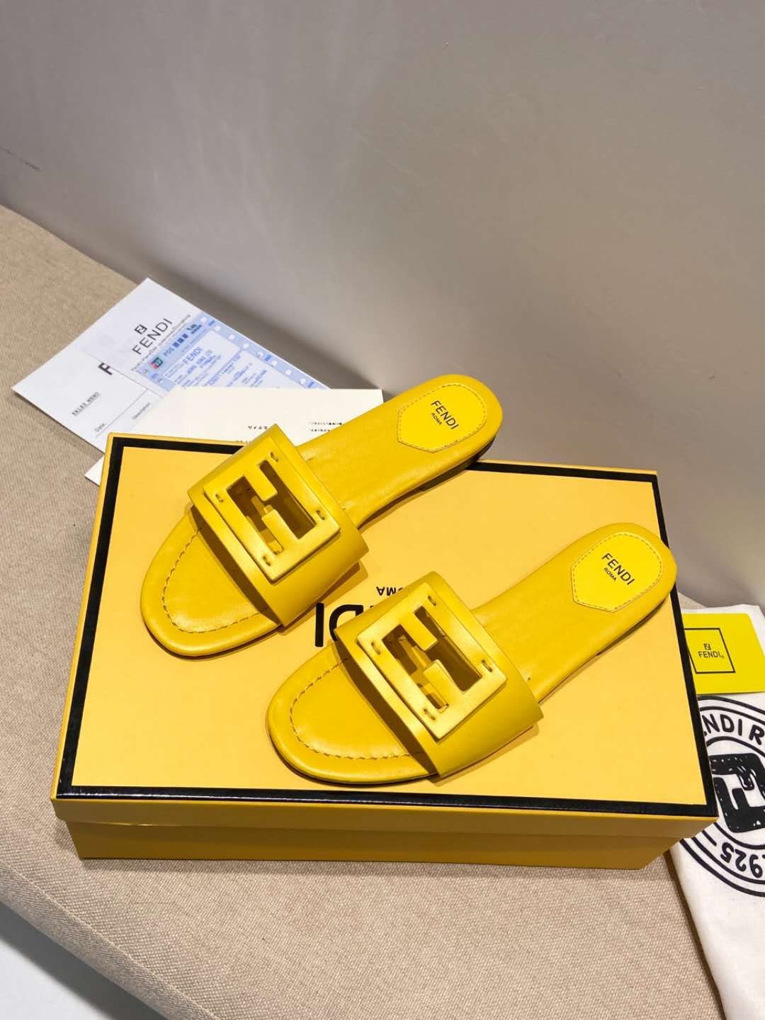 022 22123096 size 35-41