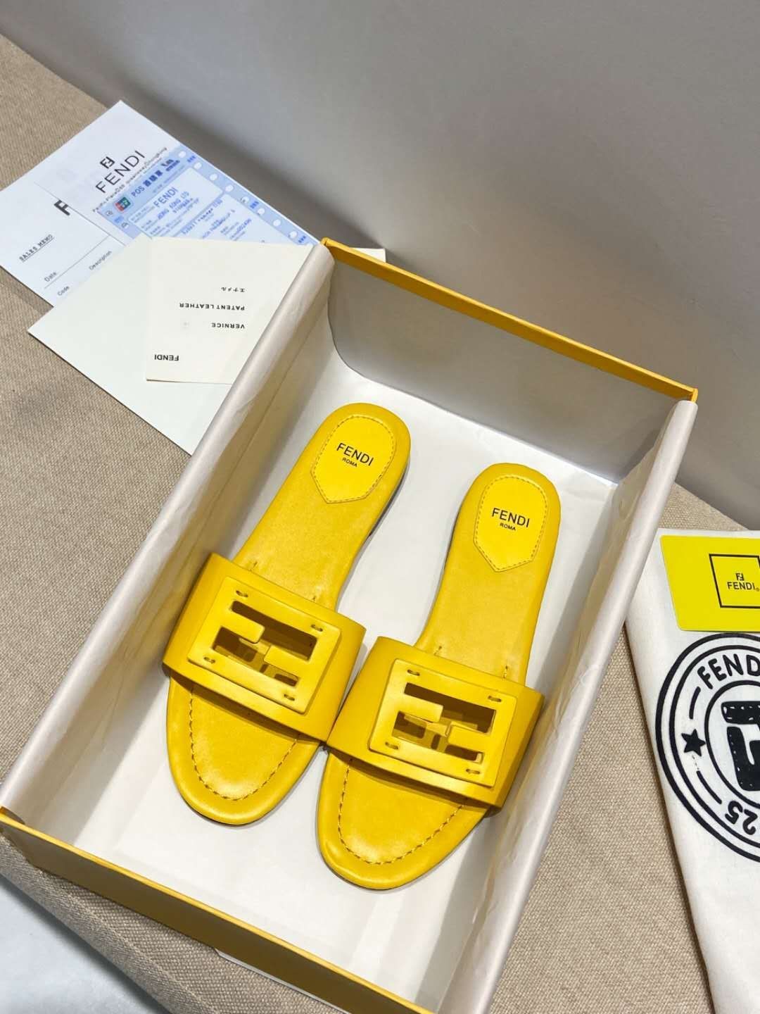 022 22123096 size 35-41