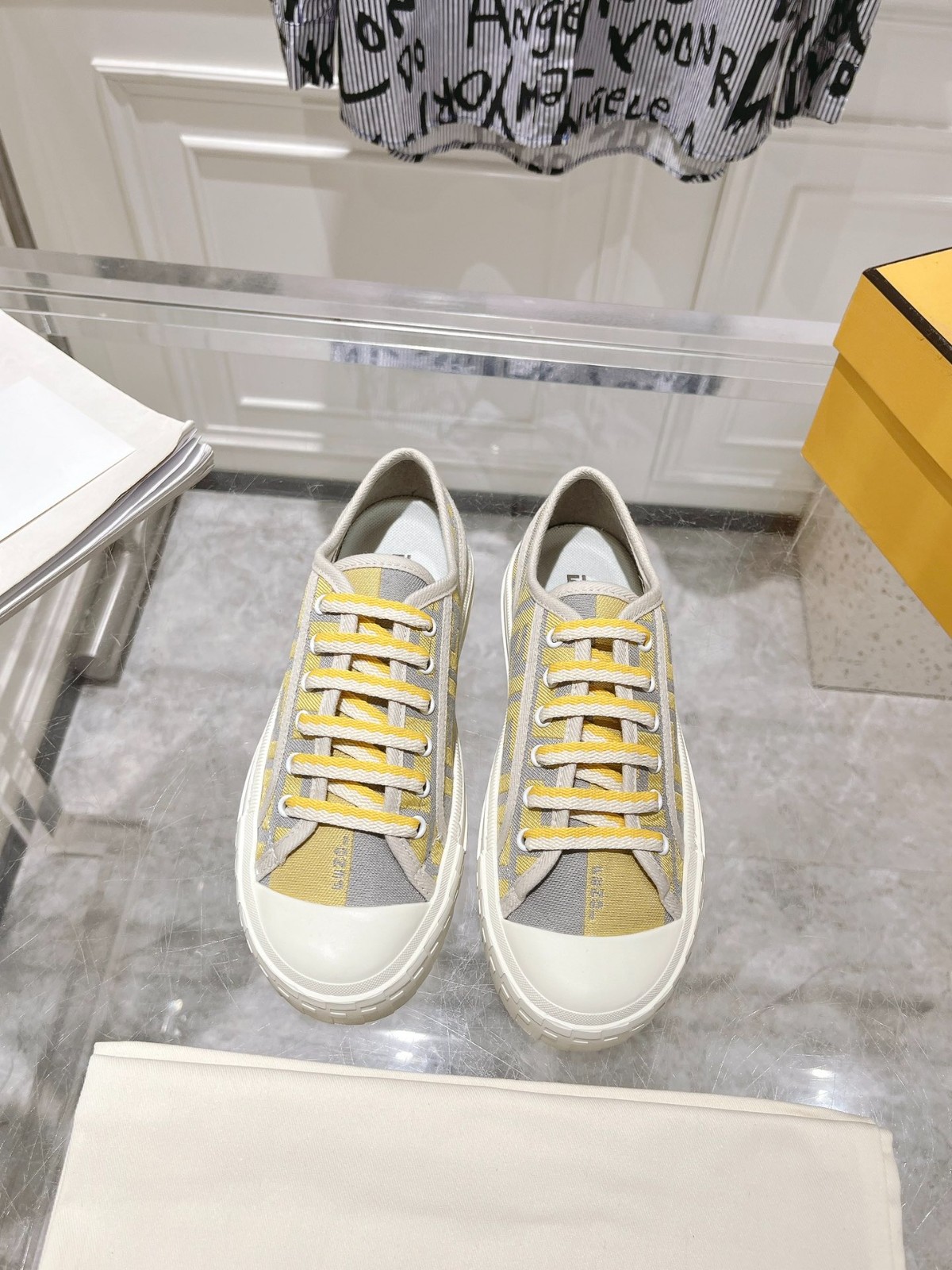 020 28123106 size 35-45