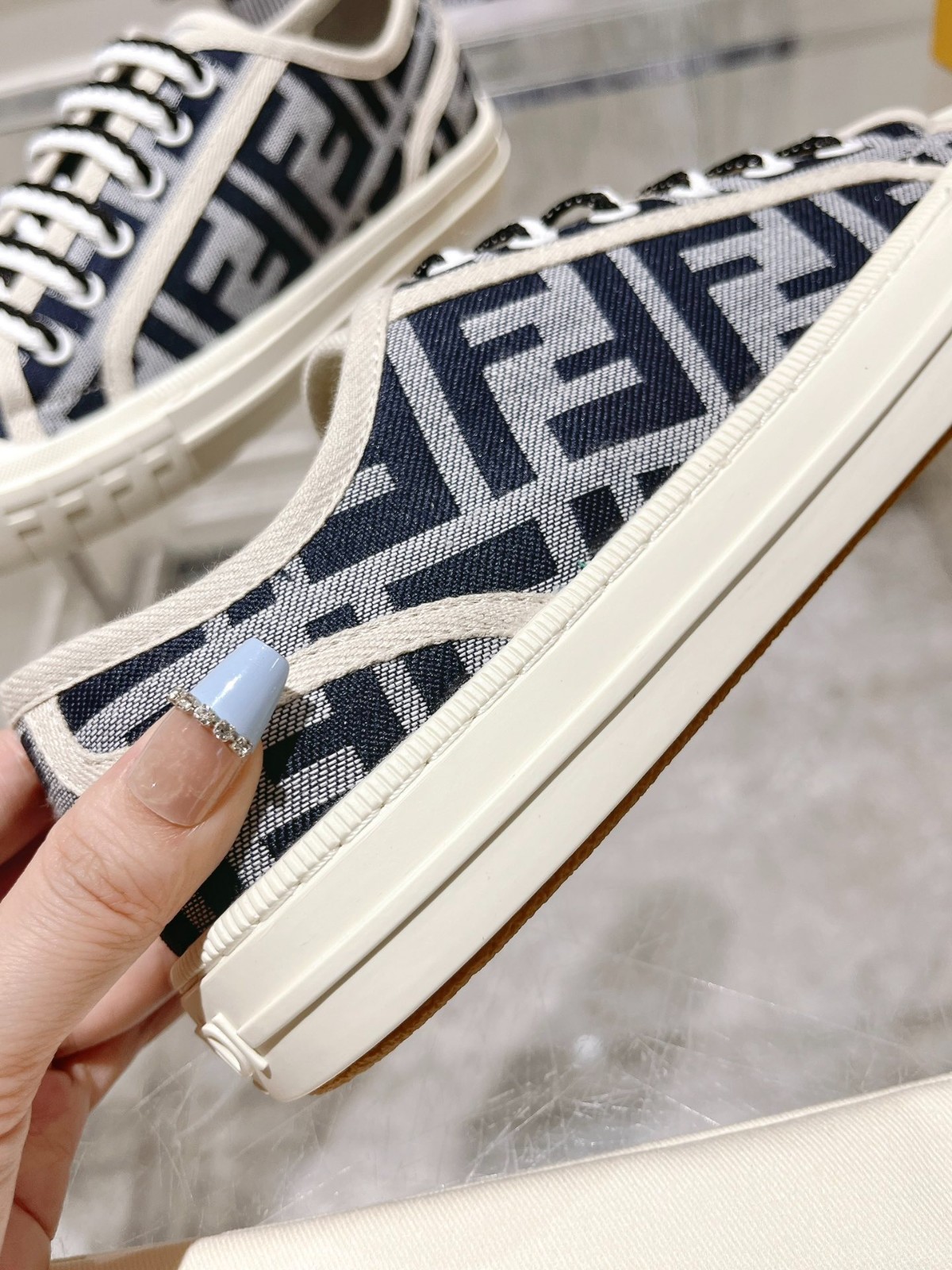 018 28123106 size 35-45