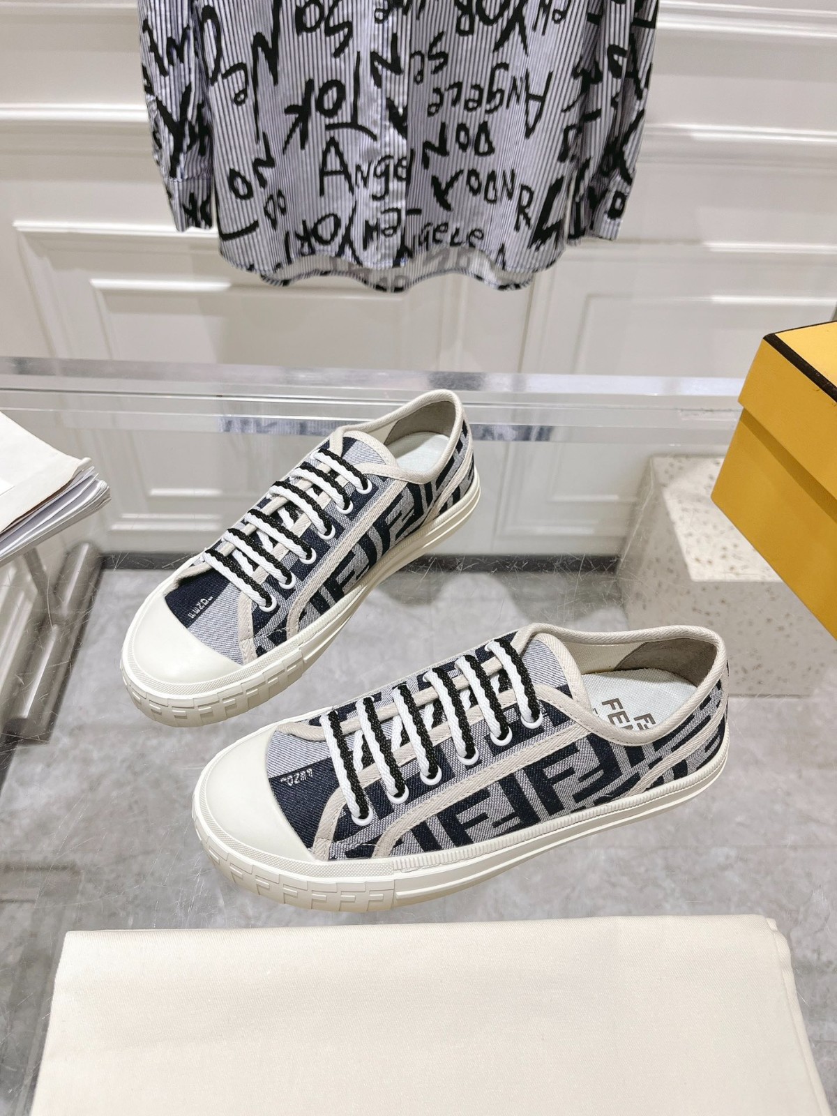 018 28123106 size 35-45