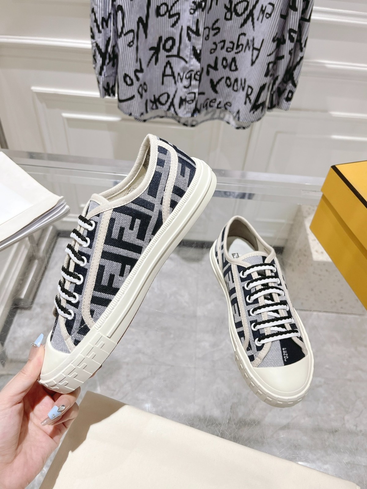 018 28123106 size 35-45