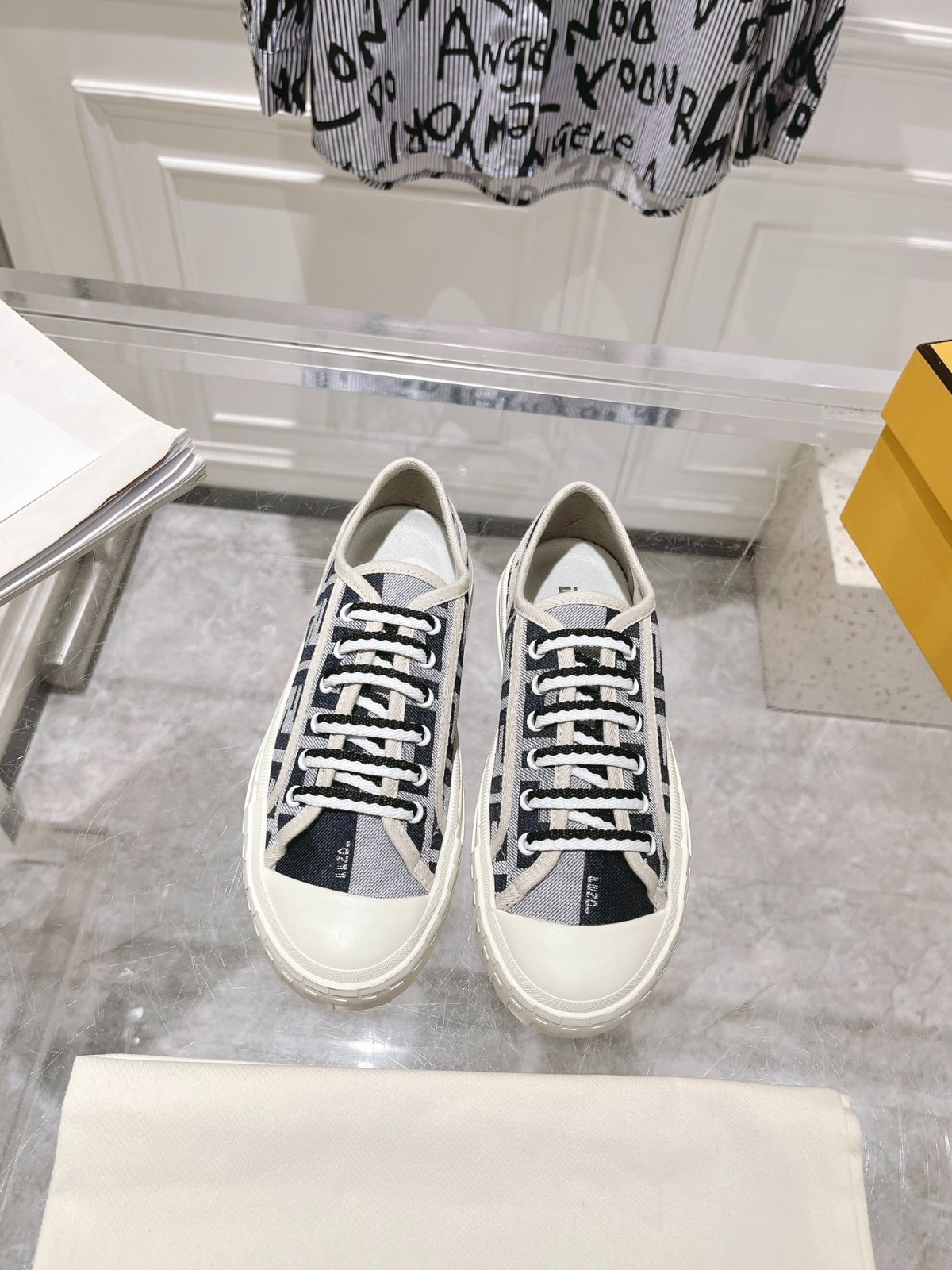 018 28123106 size 35-45