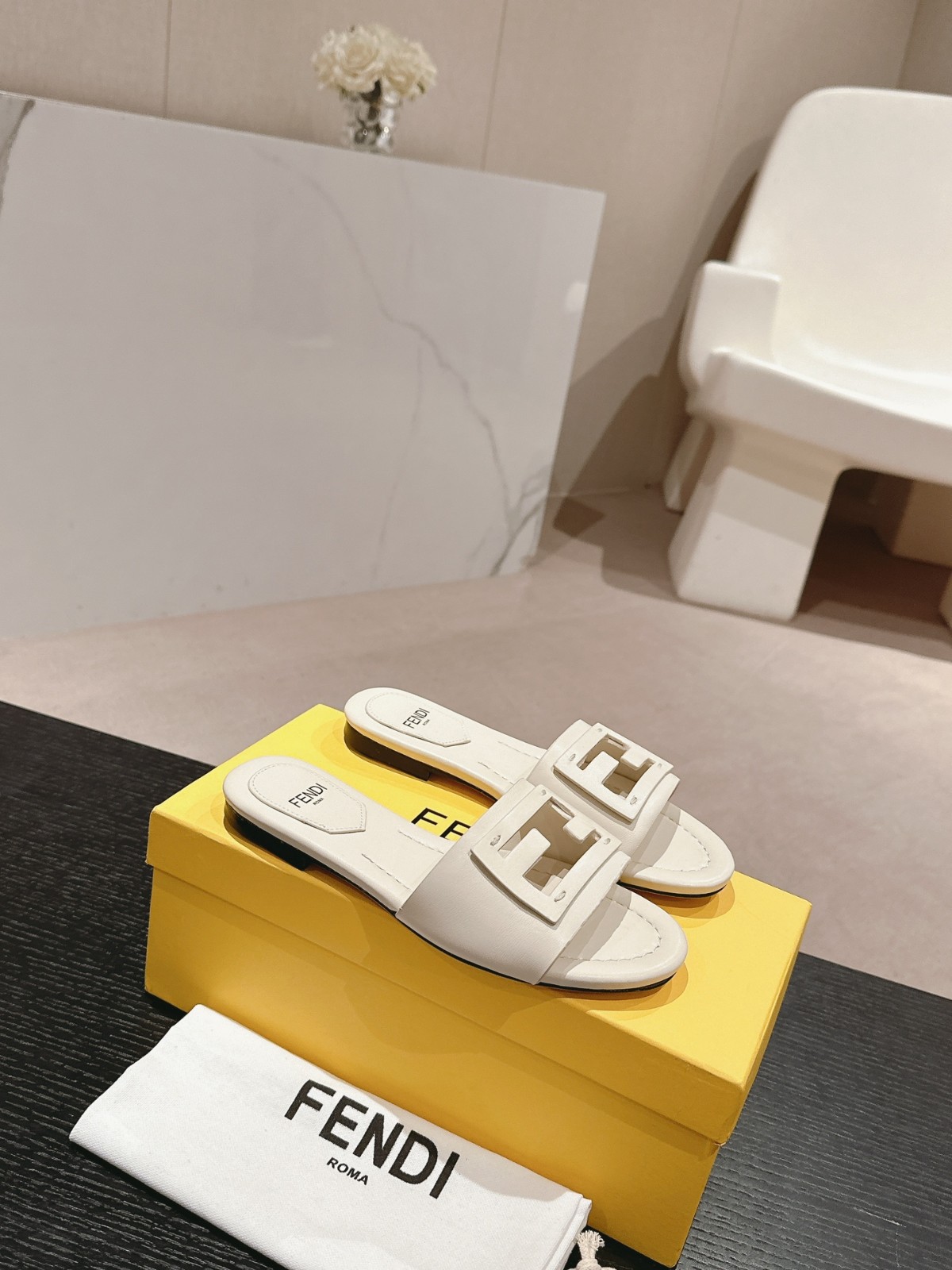 012 22123096 size 35-42