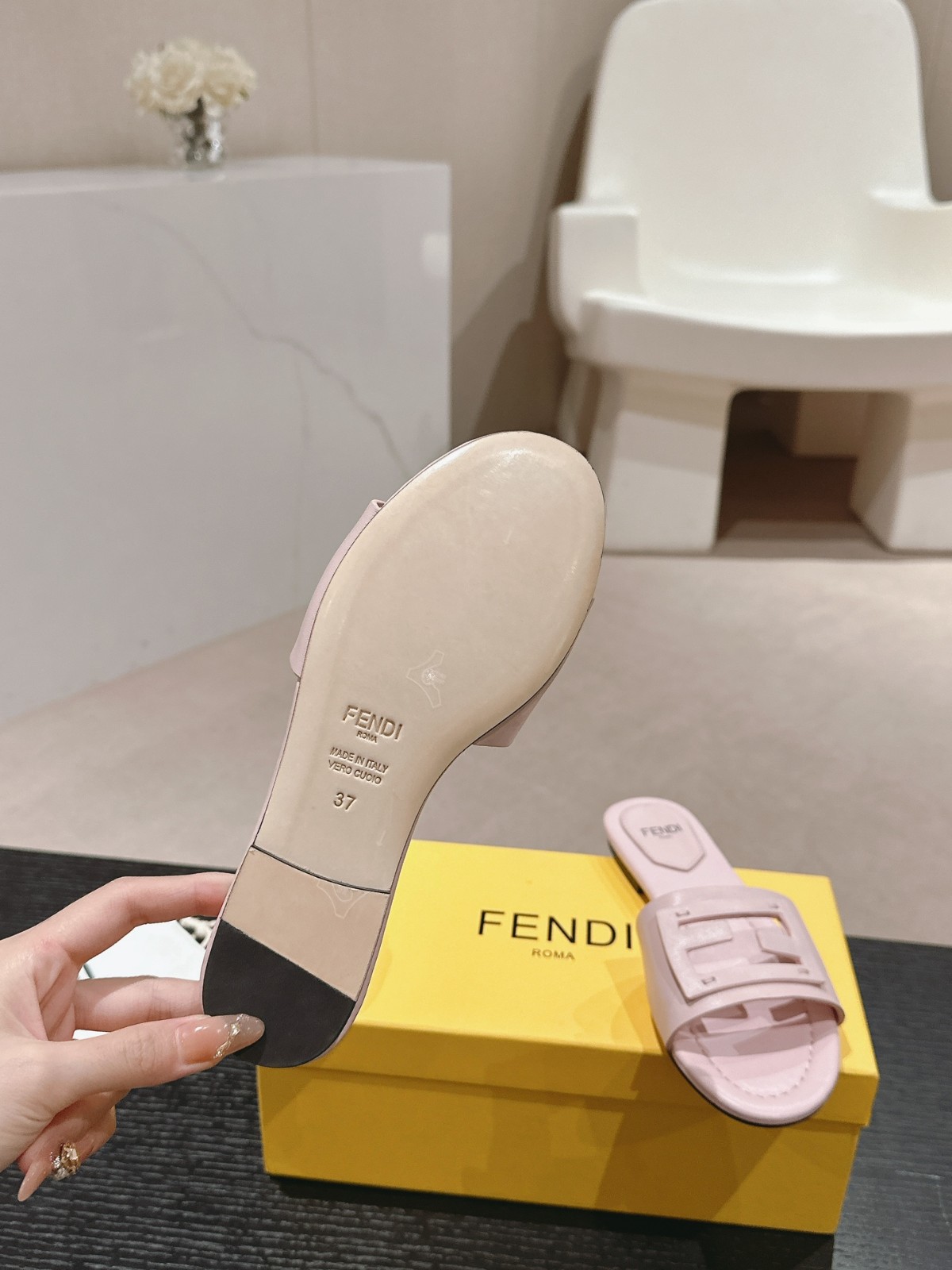 011 22123096 size 35-42