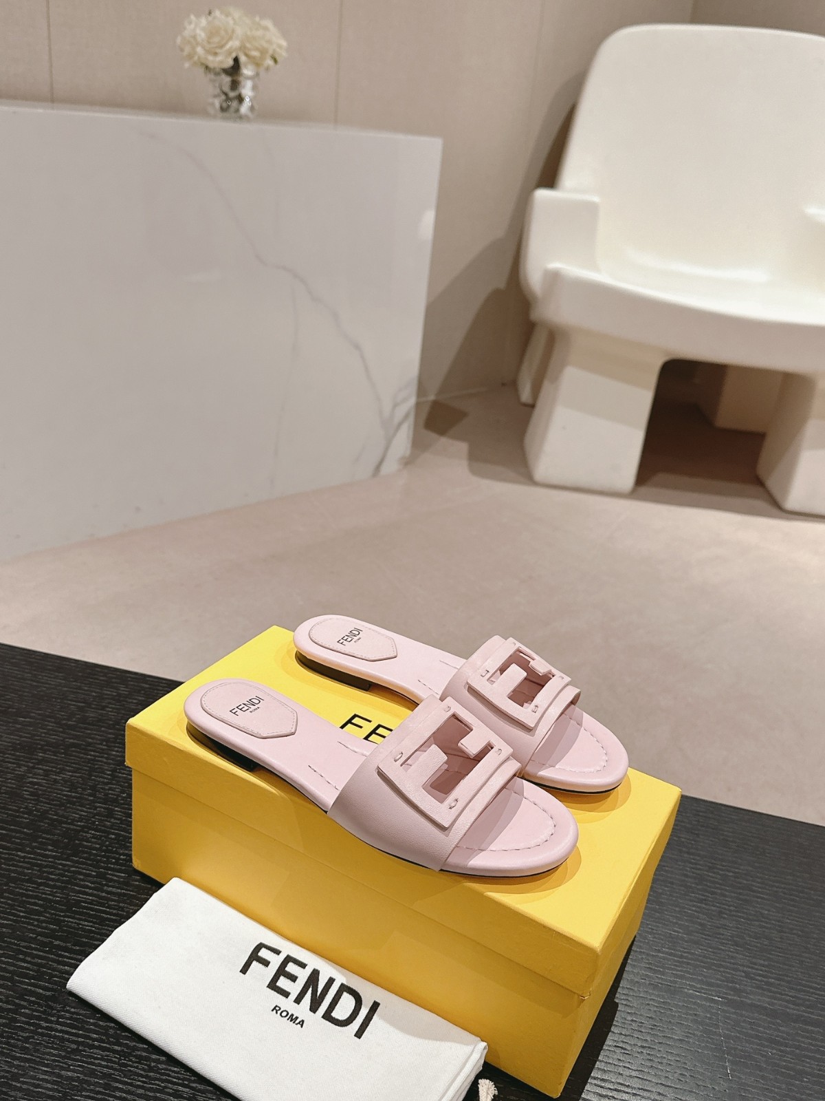 011 22123096 size 35-42