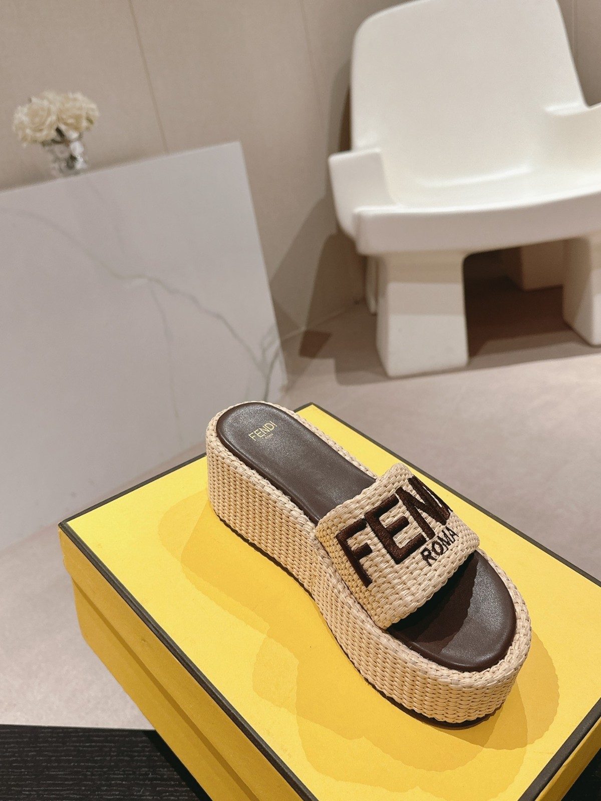 008 26123104 size 35-41