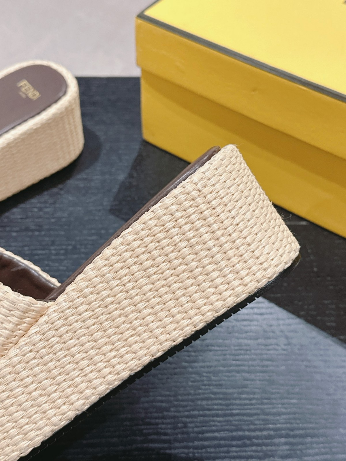 008 26123104 size 35-41