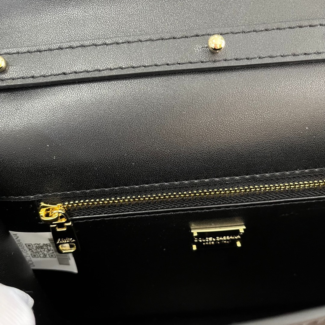 032 46123158 size 16x20x5.5cm