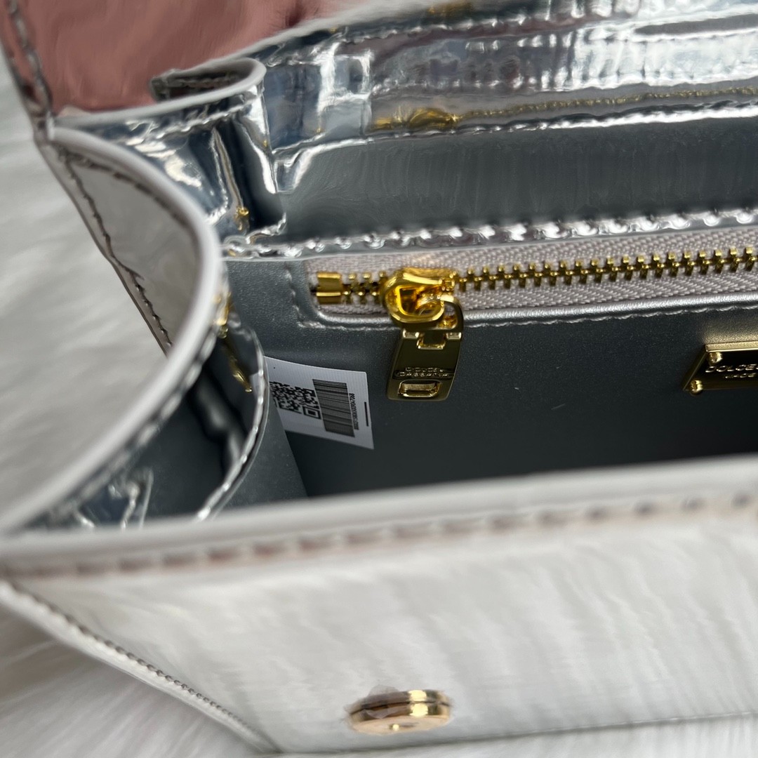 025 46123158 size 16x20x5.5cm