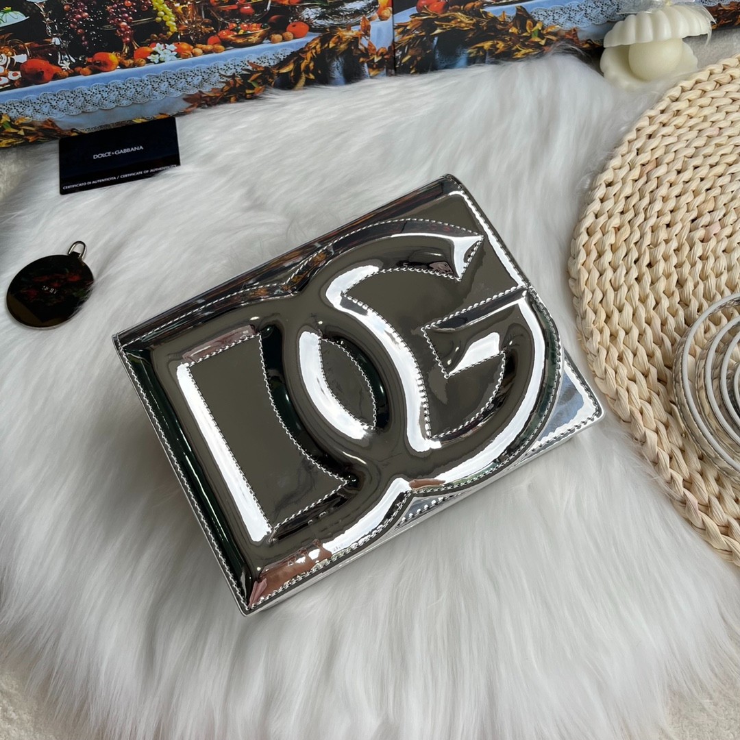025 46123158 size 16x20x5.5cm