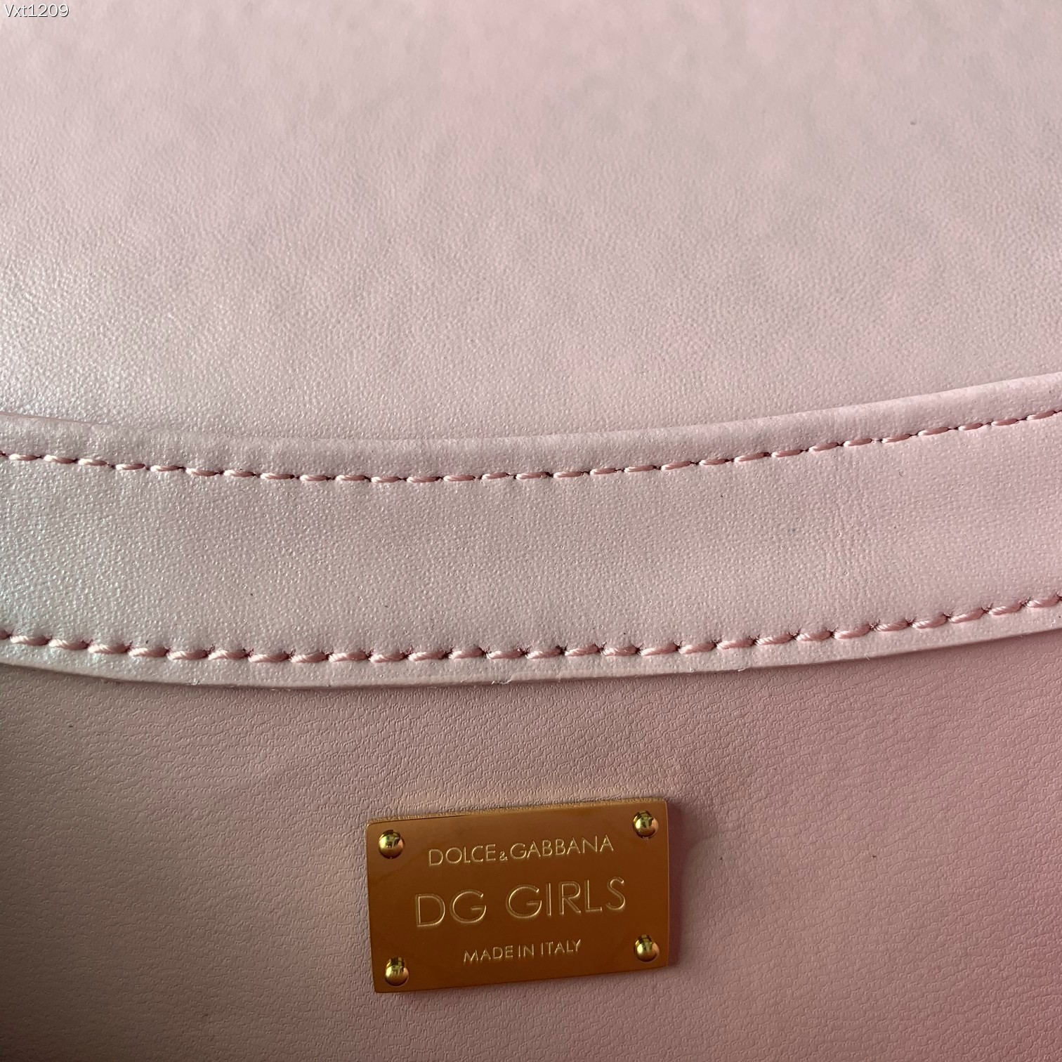 017 52123193 size 21x4x15cm