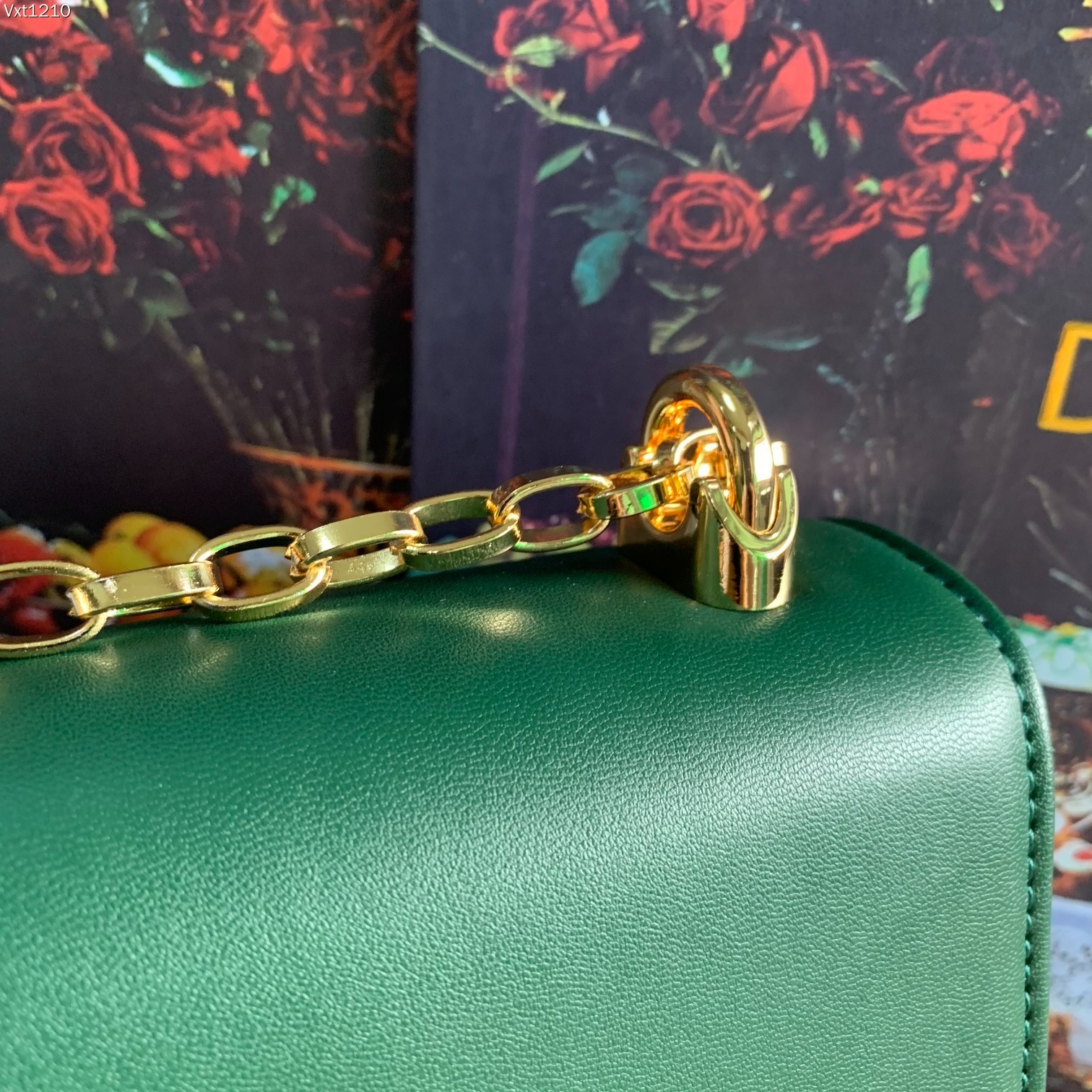 016 52123193 size 21x4x15cm