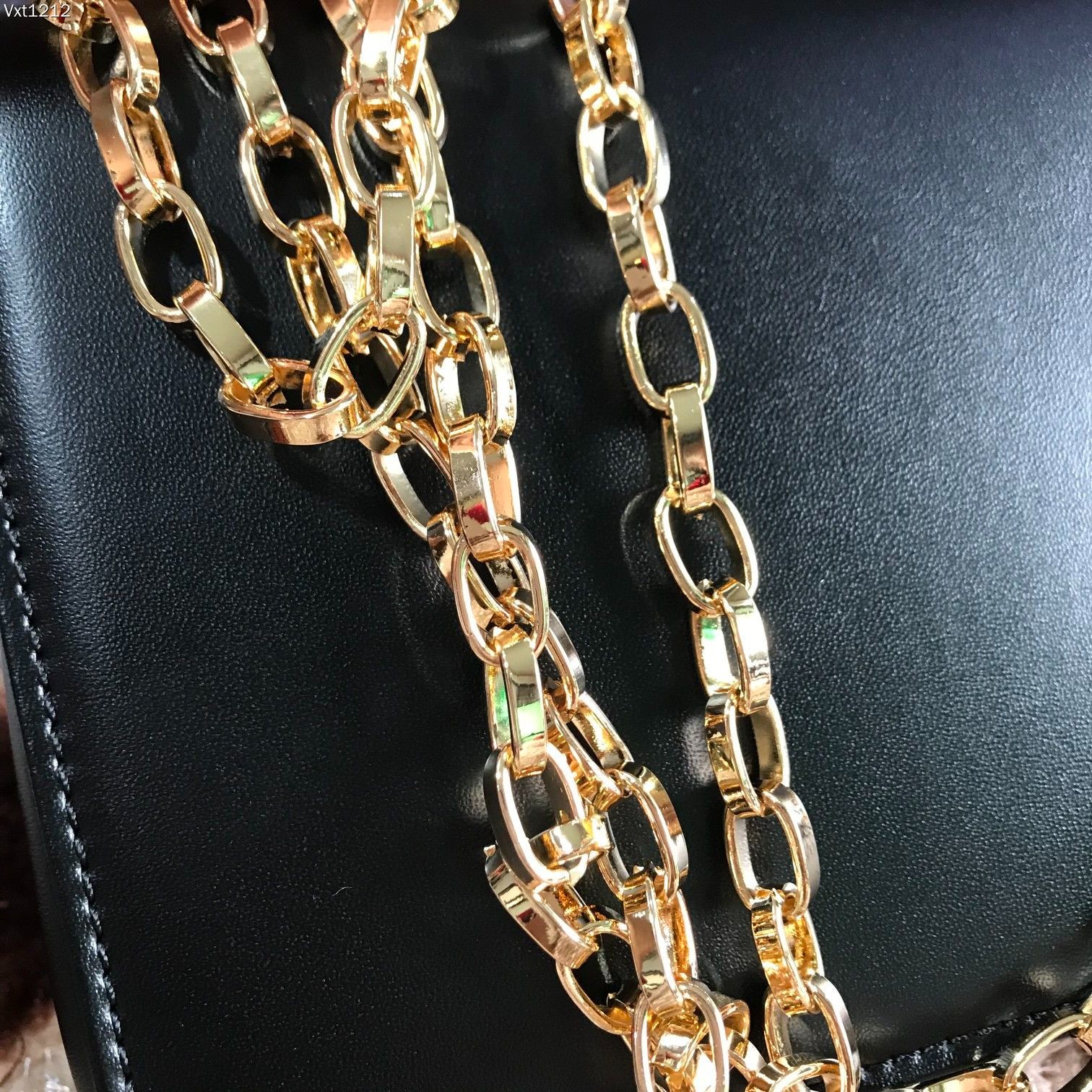 015 52123193 size 21x4x15cm