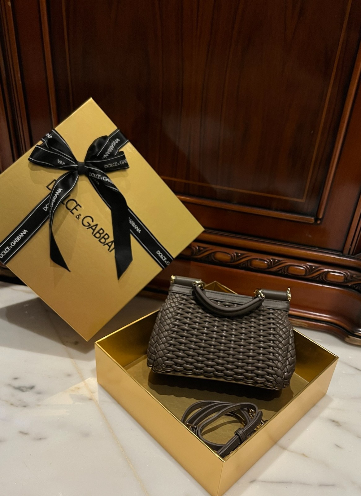 008 95123242 size 18x11x6cm